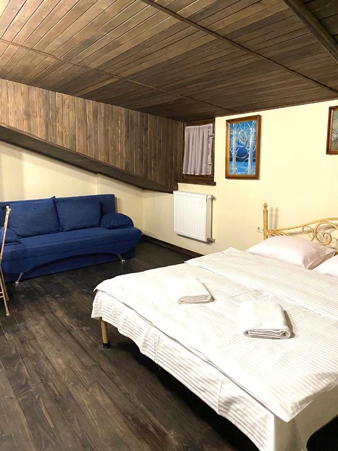 Квартира В Центрі На Вулиці Лесі Українки 19 Lviv Exterior photo